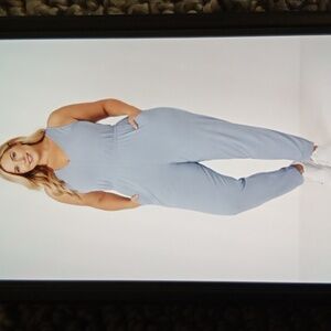 Athleta Light Blue Sleeveless Jumpsuit Womens Size 14 Stretch Pockets